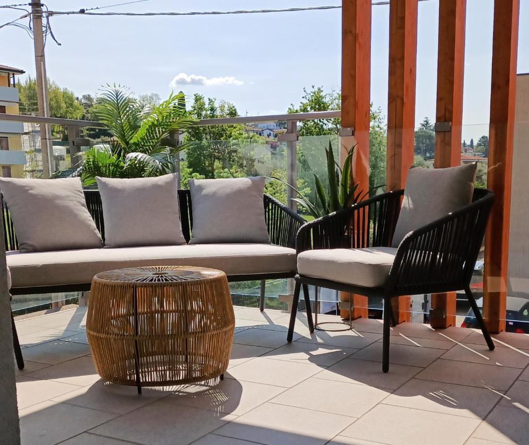Lake Dream Apartment With Pool In บาร์โดลิโน ภายนอก รูปภาพ